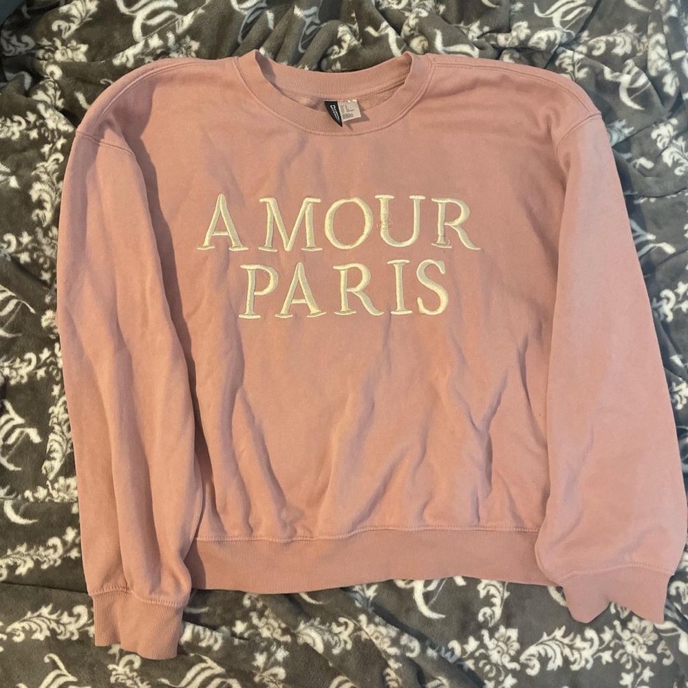 Cute h and m pink sweater